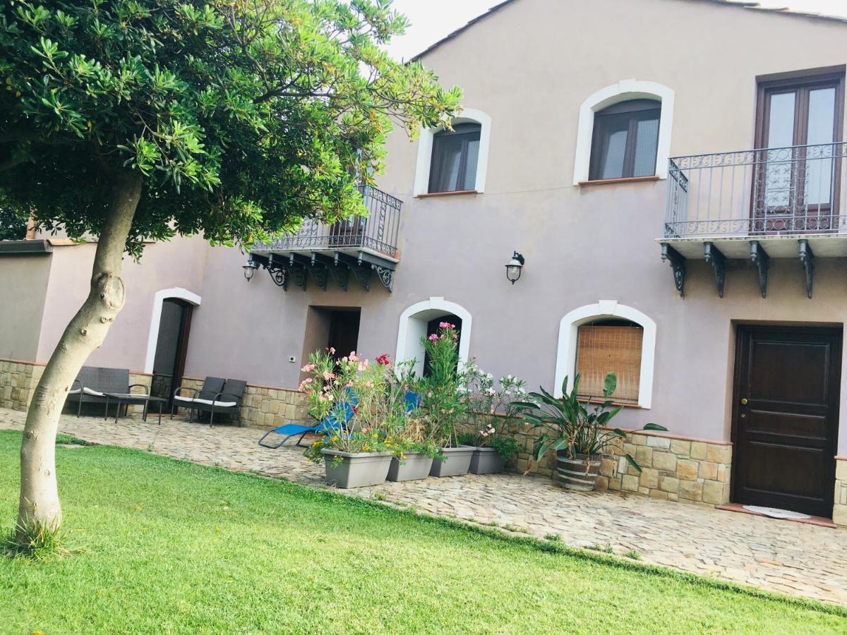 Case Vacanze Casa Romana Lascari Buitenkant foto