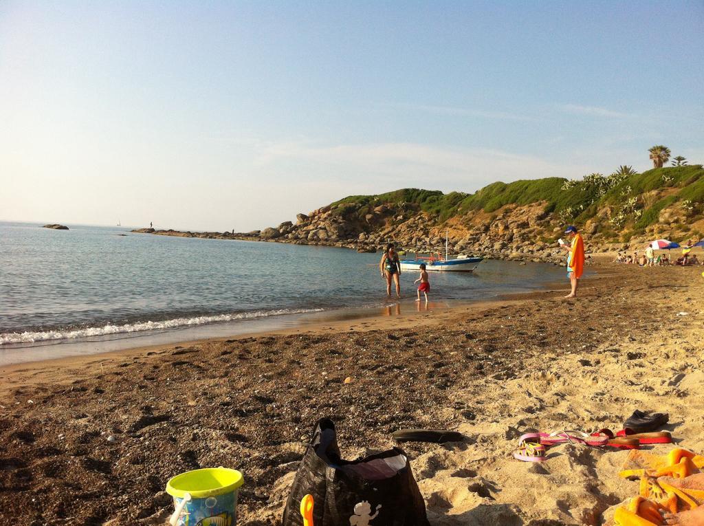 Case Vacanze Casa Romana Lascari Buitenkant foto